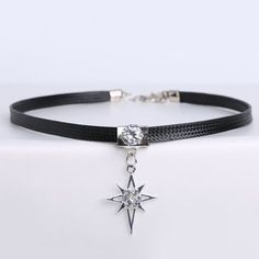 Necklaces Star, Kalung Choker, Penyimpanan Makeup, Star Choker, Necklaces Choker, Jewelry Star, Necklace Star, Rhinestone Choker Necklace, Choker Jewelry