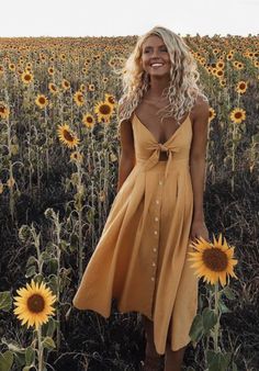 Fest Outfits, Backless Midi Dress, Cheap Homecoming Dresses, Mode Boho, 90's Fashion, Foto Tips, Shirt Refashion, Short Homecoming Dress, Skirt Maxi