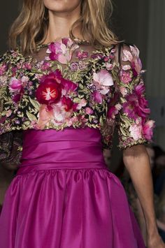 Embroidery love Marchesa Spring, فستان سهرة, Floral Fashion, Marchesa, Spring Summer 2015, Summer 2015, Fashion Details, Purple Dress, Fashion Week Spring