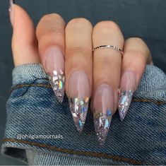 Clear Almond Nails Designs, Clear Encapsulated Nails, Clear Tip Nails Designs, Clear Nails With Glitter, Glitter Encapsulated Nails, Clear Glitter Nails, Stilleto Nails Designs, Nails Collection, Encapsulated Nails