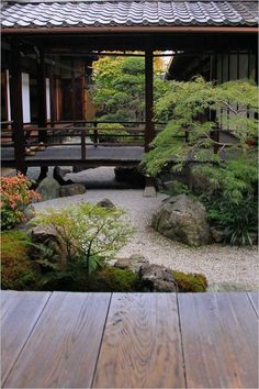 Japanese Landscaping, Small Japanese Garden, Japanese Garden Landscape, Japanese Home Design, Courtyard Gardens, Zen Garden Design, Japanese Zen Garden, Fountain Grass