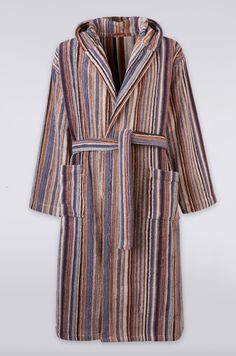 High-end Italian 100% cotton unisex hooded bathrobes. Missoni is world-renowned for its colorful knitwear designs and high quality. Color: Jazz 165 100% cotton Made in Italy Machine washable Measurements:SmallSleeve length: 22.5"Chest width: 26"Length: 46" MediumSleeve length: 22.5"Chest width: 26"Length: 47.5" LargeSleeve length: 23.2"Chest width: 26.5"Length: 48" X largeSleeve length: 24"Chest width: 28"Length: 48.3" Multicolor Cotton Robe For Loungewear, Multicolor Cotton Outerwear For Loungewear, Multicolor Cotton Home Robe, Colorful Knitwear, Cotton Bathrobe, Missoni Home, Knitwear Design, Missoni, I Dress