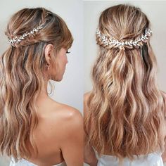 Elegant flexible Bridal Hair accessories , bridal headpiece. A special Gentle Gold Leafs Hair Wreath with small white Crystals - Hair jewelry that would get you so many compliments on your special day. For more bridal headpiece tiaras in my shop click here: https://www.etsy.com/il-en/shop/Ayajewellery?ref=listing-shop-header-item-count&section_id=18067164 bridal Hair accessories, Brides Headpieces, Gentle Gold / SILVER Leafs Hair Wreath, gold Leaf Crown, Wedding Headband, halo, bridal access Wedding Challenge, Bridesmaids Hairstyles, Brides Hair, Wedding Hair Side, Curled Hair, Wedding Hairstyles Bride, Gold Wreath, Simple Wedding Hairstyles, Bride Headpiece