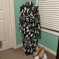 Brand New Still Have Tags. Never Worn Very Accentuating To Figure While Camouflage In The Right Places No Stains No Older. White Midi Dress With Abstract Print, Dresses Bodycon, Bodycon Midi Dress, Bodycon Midi, Midi Dress Bodycon, Inc International Concepts, Camouflage, Midi Dress, Black White