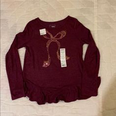 Brand New Sonoma Sweater Size 10 Soft And Comfortable Maroon With Glittery Bow Festive Long Sleeve Glitter Tops, Glitter Long Sleeve Winter Tops, Winter Glitter Long Sleeve Tops, Long Sleeve Glitter Tops For Winter, Glitter Long Sleeve Tops For Winter, Long Sleeve Glitter Top For Winter, Casual Long Sleeve Glitter Tops, Bow Sweater, Glitter Bow