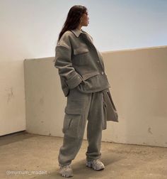 Oversize Style, Urban Outfitters Clothes, Streetwear Fashion Women, Pocket Jacket, Cute Swag Outfits, Looks Chic, Mode Streetwear, Swag Outfits, Streetwear Outfit