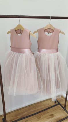 Outfit For Christening, Simple Flower Girl Dresses, Kids Bridesmaid Dress, Baby Dress Diy, Blush Flower Girl Dresses, Tulle Flower Girl Dress, Pink Flower Girl Dresses, Party Frocks, Tulle Flower Girl