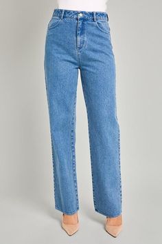 Light wash high waisted straight leg denim pants with bow detailing on back pockets! -Model is 5’8 and is wearing a small -Materials: 100% cotton Pants With Bow, Straight Leg Denim, Sweater Sale, On Back, Sales Gifts, Denim Pants, Jumpsuit Romper, Dress Shop, Denim Shorts