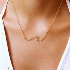 A dainty minimalist wave 🌊 pendant necklace. Take a piece of the beach with you wherever you go. Perfect  GIFT for ALL Ocean Lovers. Great as bridal or bridesmaid gift - beach weddings. Matching Wave Ring available here: https://www.etsy.com/listing/664925871/wave-ring-best-friend-gift-ocean-ring?ref=shop_home_active_1&frs=1 DETAILS: ► ALL components Sterling Silver or Gold/Rose Gold Vermeil (Gold or Rose Gold Plated Over Sterling Silver). Choose your favorite. ► 40cm+3cm (16 inches+1.2) neckla Ocean Ring, Wave Pendant, Sparkly Necklace, Ocean Necklace, Wave Necklace, Gold Waves, Wave Ring, Necklace Minimalist, Necklace Statement