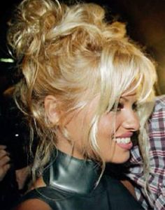 Pamela Anderson’s hair 🤍 #pamanderson #icon #90s #90shairstyles 90s Early 2000s Hairstyles, Pamela Anderson 90s Icon Aesthetic, 90s Hair Grunge, Pamela Anderson Outfits 90s, Pamela Anderson 90s Style Fashion, Pamela Anderson 90s Hair Updo Tutorial, Pamela Anderson Haircut 90s, Pamela Anderson Photoshoot 90s, 90s Pamela Anderson Hair