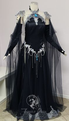 Sapphire Gown, Firefly Path, Elven Clothing, Magic Dress, Queen Outfit, Court Dresses, Old Fashion Dresses, Ceremony Dresses