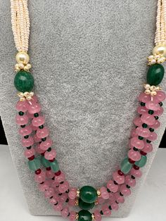 Pink Pumpkin Beads and Green Beads Multi Layer Necklace Only Neckalce no earringsColor : GoldenSize : Necklace Length : 22 Inches Approx;Stones : Pearl Real Emeralds Rose Quartz Nakshi Balls Beeds Chain Designs, Beads Chains Designs, Latest Beads Jewellery Designs, Nakshi Balls, Pumpkin Beads, Gold Earrings For Kids, Necklace Traditional, Beads Fashion, Neck Pieces Jewelry