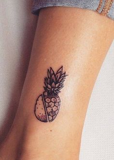 Tiny Funny Pineapple Coconut Tattoo, Adorable Tattoos, Pineapple Tattoo, Petit Tattoo, Tattoo Work, Little Tattoos, Minimal Tattoo, Piercing Tattoo