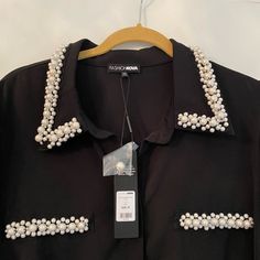 Very Beautiful Blouse, Faux Pearl Embelished Collar, Front Details And Pearl Buttons On The Sleeves. Great Button Down For Work Or Party! Too Big For Me, Unfortunately. Embellished Button-up Workwear Blouse, Beige Crop Tops, Purple Crop Top, Black Patch, Silky Blouse, Fashion Nova Tops, Tops Fashion, Polka Dot Blouse, One Shoulder Tops