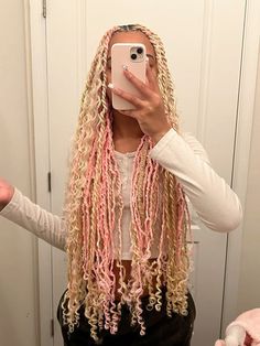 Pink Braid Ideas, Pink Hair Styles Braids, Pink And Blonde Twists, Pink And Blonde Boho Braids, Blond And Pink Braids, Braided Hairstyles Pink, Pink Passion Twist, Braid Hair Colors For Black Women, 2 Color Braids