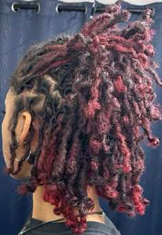 Homecoming Hairstyles Dreads, Dye Locks, Dyeing Locs, Dyed Dreads Black Women, Red And Brown Locs, Cherry Red Locs, Dreads Aesthetic, Dyed Locs Brown, Half Dyed Locs