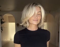 Hair Blond, Christmas Hair, Beauty Stuff, Pretty Hair, Haircut Ideas, Hair Cut, Pretty Hairstyles, New Hair, Beautiful Hair