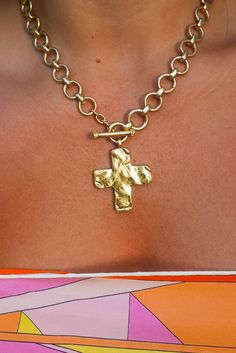 Because everyone needs a good chunky necklace. Length: 18 inches Big Chunky Necklaces, Chunky Gold Cross Necklace, Chunky Gold Jewelry Necklaces, Cross Necklace Stack, Jewelry Stacking Necklaces, Chunky Jewelry Outfit, Necklace Stacking Gold, Gold Chunky Jewelry, Chunky Cross Necklace