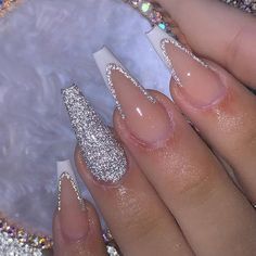 Long Press On Nails, Nagel Tips, Nail Remover, Stick On Nails, Prom Nails, Nail Art Hacks, Artificial Nails, Long Acrylic Nails, Rhinestone Nails