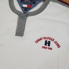 Vintage tommy Hilfiger tshirt size xl Measurements Pit to pit 24 inches Top to bottom 30 inches Coca Cola Bear, Vintage Reebok, Vintage Tommy Hilfiger, Tommy Hilfiger Jeans, Tommy Jeans, Mens Graphic Tee, Perfect Shirt, Minneapolis, Tommy Hilfiger