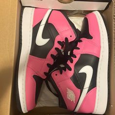 Jordan 1s Mid, Pink And Black Nikes, Black And White Nike, Air Jordan 1s, White Nike Air, Black And White Nikes, Jordan 1s, Womens Jordans, Girly Shoes