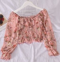 Casual Long Sleeve Summer Top, Casual Long Sleeve Tops For Summer, Fitted Casual Blouse With Floral Print, Casual Pink Blouse, Pink Casual Tops For Spring, Casual Pink Top For Spring, Long Sleeve Tops For Spring Day Out, Spring Long Sleeve Tops For Day Out, Fitted Pink Casual Blouse