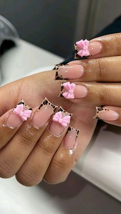 Cheetah Accent Nails, Short Baddie Nail Ideas, Cheetah Print Nails Pink, Cheetah Print Nails, Duck Nails, Leopard Print Nails, Simple Gel Nails, Nail Inspo