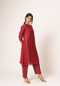 A Line Kurti, Red Kurta, Kurta Patterns, Pattern Pants, Resham Work, Kurta Set For Women, Kurti Patterns, Long Kurti Designs