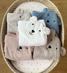 Ultra soft & absorbent (60% more than cotton!) bamboo bath towels from Bolo 🛀🏼 Made from top quality, super thick & fluffy bamboo fabric. With antibacterial, antiallergenic and thermoregulatory properties, bamboo is the perfect choice for baby care products 👶🏻 Finished with cute ears & embroidery on the hood at the front as well as a strap round the back to hook over parent’s neck, allowing you to cuddle your baby straight after bath time to comfort your baby & make them feel safe through ... Baby Care Products, Baby Moses Basket, Baby Bath Time, After Bath, Baby Makes