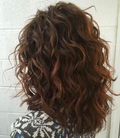 Medium Length Wavy Hair, Shoulder Length Curly Hair, Curl Defining, Thick Wavy Hair, Medium Layered Haircuts, Medium Length Hair Men, Thick Curly Hair