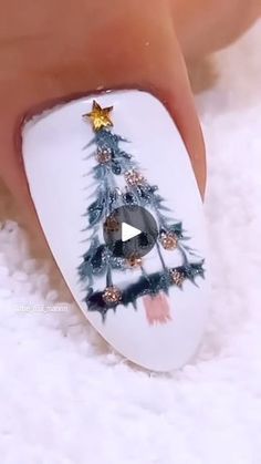 Original Christmas Tree, Nail Art Christmas, Nail Tutorial Videos, Cute Nail Art Designs, Viral Reels, Pretty Nail Art, Cute Nail Art, Xmas Nails, Christmas Nail Designs