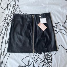 Nwt. Tiger Mist Faux Leather Skirt. Size M. Soft Comfy Leather Black Zip Front Waist: 28" Length: 15" 55% Polyester 45% Polyurethane #A8 Tiger Mist, Faux Leather Skirt, Mist, Leather Skirt, Womens Skirt, Faux Leather, Skirt, Leather, Women Shopping