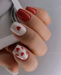 Valentines Day Nails For Teens, Valentines Day Nails Regular Polish, Short Gel Valentines Day Nails, Simple February Nails Ideas Valentines Day, Valentine's Day Nails Short Square, Valentines Nail Ideas Simple, Valentines Day Nails Shellac, Square Vday Nails, Short Square Nails Design Ideas Valentines