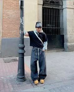 Timbs Outfit, Baggy Jeans Outfits, Streetwear Outfit Men, Timberland Outfit, Mens Streetwear Outfits, Men Streetwear Fashion, Aesthetics Art, Streetwear Outfit Ideas