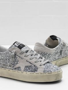 Golden Sneakers, Golden Goose Outfit, Preppy Shoes, Fit Food, Brand Website, Accessories Bag