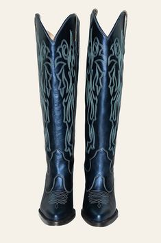 Experience sophistication with our Metallic Navy Leather Women's Wide Calf Cowboy Boots, adorned with exquisite silver and grey stitching Enjoy all-day comfort with an 18-inch calf circumference, ensuring the perfect fit for every wearer Step confidently with a fashionable 3.5-inch heel that adds a chic flair to any outfit Wide Calf Cowboy Boots, Wide Calf, Navy Leather, 5 Inch Heels, World Of Fashion, Bristol, Sales Gifts, Cowboy Boots, Leather Women