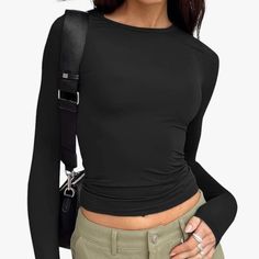 Black Fitted Long Sleeve Spring Crop Tops, Basic Crop Tops, Layered Fashion, Crop Top Casual, Y2k Clothes, Cropped Tops, Basic Long Sleeve, Womens Long Sleeve Shirts, 가을 패션