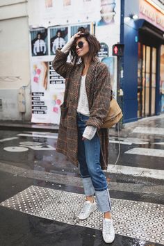 Spring Closet, Checked Coat, Casual Outfit Inspiration, Boyfriend Jean, Fashion Autumn, 2023 Fashion, Warm Outfits