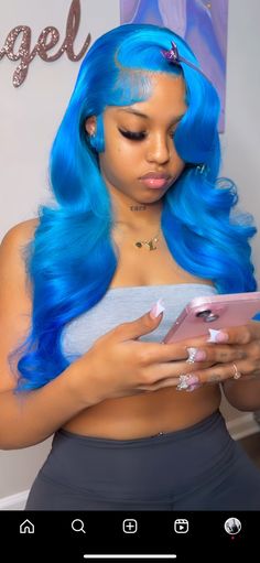 Blue Highlight Wig, Blue Wig Hairstyles, Blue Wig Install, Blue Photoshoot Ideas, Light Blue Wig, Lace Wigs Styles, Dreadlock Style