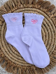 These cute and trendy socks are a white ruffle crew sock embroidered with a pink bow on each side. 🎀✨ ✨ listing for one pair only ✨ comes in woman's size 5-9 ✨ choose from two colors: light pink and dark pink Bow Socks, Cute Socks Aesthetic, Pretty Socks, Lulu Leggings, Trendy Socks, Cute Nike Outfits, Preppy Shoes, Cute Socks, Cute Nikes