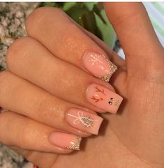 Shiny Nails Designs, Square Nail Designs, Diy Acrylic Nails, Pedicure Manicure, Christmas Vibes