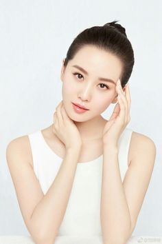 China Beauty, Beauty Skin Quotes, Beautiful Skin Care, Beauty Products Photography, Pretty Faces, Pretty Skin, Beauty Illustration, Beauty Shoot, Model Face