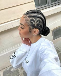 Braids Heart Shape, Long Cornrows Braids Straight Back With Curls, Heart Braids Black Women, Two Braids With Design, 4c Protective Hairstyles Braids, 8 Stitch Braids With Design, Cross Cross Braids, Braids Inspo For Black Women, Gana Braids