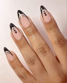 Black French Tip Nail Ideas, Black Wedding Nails, Black French Tip Nail, Tip Nail Ideas, French Tip Nail Ideas, Black French Nails, Black French Tip, 2022 Nails