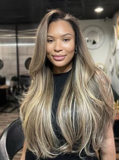 Cuts For Thinning Hair Women, Cuts For Thinning Hair, Dark Low Lights, Cut Face Framing Layers, Thinning Hair Women, Tiktok Hairstyles, The Life I Want, Honey Brown Hair, Honey Blonde Hair