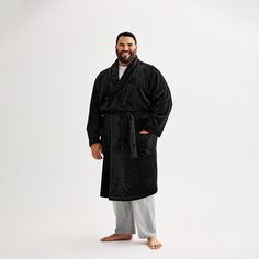 Lounge in comfort with this Big & Tall Sonoma Goods For Life Tie Front Long Sleeve Robe. Click on this MEN'S GUIDE to find the perfect fit and more! Lounge in comfort with this Big & Tall Sonoma Goods For Life Tie Front Long Sleeve Robe. Click on this MEN'S GUIDE to find the perfect fit and more! FEATURES Wide lapel front Long sleeves Tie front closure 2 front pocketsFIT & SIZING Loose fit styleFABRIC & CARE Polyester Machine wash ImportedRESPONSIBLE Tested for harmful substances STANDARD 100 by