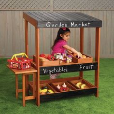 Expand classroom space or at home learning with this incredible outdoor play market Childhood play is reimagined with our beautifully designed and creatively sparking market stand Parents love the look for either outdoor or indoor play and children will love  shopping  for food with their friends ENABLE IMAGINATIVE PLAY Open up a world of open ended imagination with this outdoor market stand Built for durability market stand is a perfection addition to any outdoor play space Bring your fruits ve Child Care Center Design, Outdoor Play Space, Outdoor Learning Spaces, Play Market, Market Stands, Fun Outdoor Activities, Parents Love, Children's Garden, Outdoor Classroom