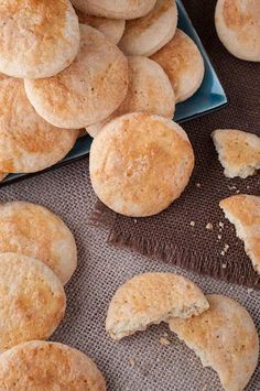 a pile of cookies sitting on top of a blue plate