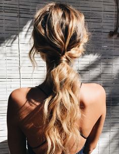 Low Ponytail Hairstyles, Pony Hairstyles, Wavy Ponytail, Ponytail Hairstyles Easy, Low Ponytail, Peinados Faciles, العناية بالشعر, Hair Dos