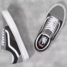 Just as shown and accurately Vans Shoes Fashion, Tennis Vans, Best Gray Paint Color, Mens Vans Shoes, Island City, Guys Clothing Styles, Long Island City